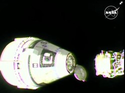 Momen Boeing Starliner Lepas Landas Tanpa Awak dari ISS