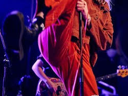 Emily Armstrong: Vokalis Baru Linkin Park Penuh Kontroversi