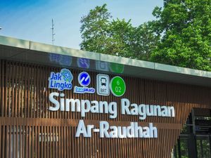 Punya Nama Baru, Ini Dia Nama Halte Transjakarta di Simpang Ragunan Punya Nama Baru, Ini Dia Nama Halte Transjakarta di Simpang Ragunan