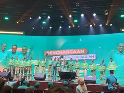 Kemenhub Beri Penghargaan ke 15 ASN Berprestasi di Hub Space 2024