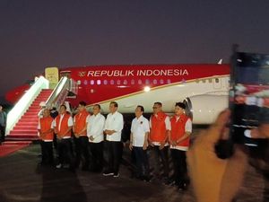 Projo Sebut Jokowi-Danny Berbincang Serius di Makassar: Beri Harapan-Dorongan Projo Sebut Jokowi-Danny Berbincang Serius di Makassar: Beri Harapan-Dorongan
