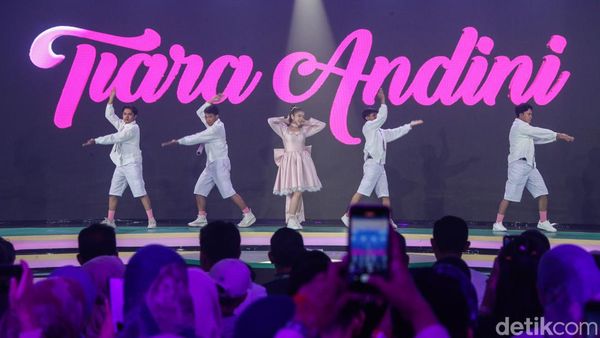 Tiara Andini Tampil Memukau di Hub Space 2024