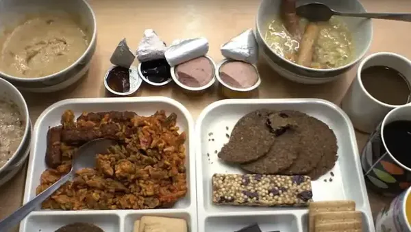 10 Tampilan Menu Makanan Tentara di Berbagai Negara