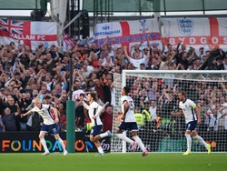Inggris Taklukkan Republik Irlandia 2-0
