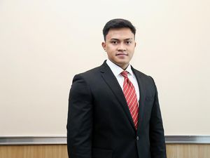 Alif & Rizqi Jadi Anggota DPRD Termuda, Masih Mahasiswa-Kampanye Sambil Bikin Skripsi Alif & Rizqi Jadi Anggota DPRD Termuda, Masih Mahasiswa-Kampanye Sambil Bikin Skripsi