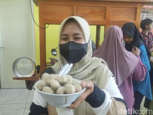 Kenyang Pol! Bisa Makan Sepuasnya di Bakso Sak Waregmu Sidoarjo Kenyang Pol! Bisa Makan Sepuasnya di Bakso Sak Waregmu Sidoarjo