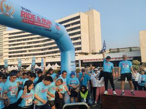 Cak Imin Buka Fun Ride & Run Sambut HUT Ke-79 DPR RI Cak Imin Buka Fun Ride & Run Sambut HUT Ke-79 DPR RI