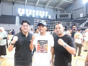 Laga di Khatulistiwa Beres, Promotor Siapkan Duel Senator Daud Vs Pacquiao Laga di Khatulistiwa Beres, Promotor Siapkan Duel Senator Daud Vs Pacquiao