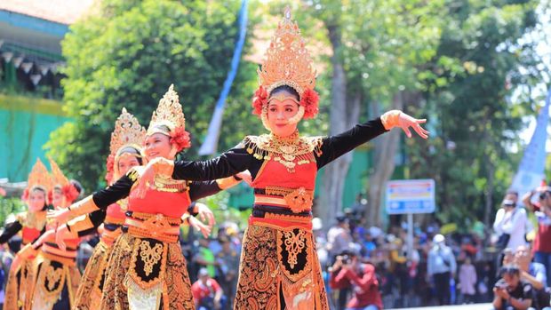 Karnaval budaya di Probolinggo