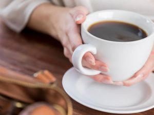 Kebiasaan Ngopi di Pagi Hari Bisa Bahayakan Kesehatan, Ini Sebabnya!
