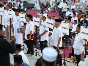 Walkot Makassar Lantik 32 Orang UPZ Perusda, Target Kejar Zakat Rp 1,4 T Walkot Makassar Lantik 32 Orang UPZ Perusda, Target Kejar Zakat Rp 1,4 T