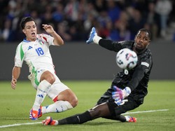 Prancis Kena Comeback Italia, Maignan Ngamuk di Ruang Ganti