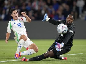 Prancis Kena Comeback Italia, Maignan Ngamuk di Ruang Ganti Prancis Kena Comeback Italia, Maignan Ngamuk di Ruang Ganti