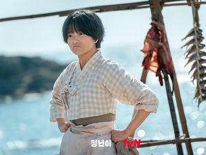 Transformasi Kim Tae Ri Berambut Bondol, Jadi Penjual Kerang di Drakor Baru Transformasi Kim Tae Ri Berambut Bondol, Jadi Penjual Kerang di Drakor Baru