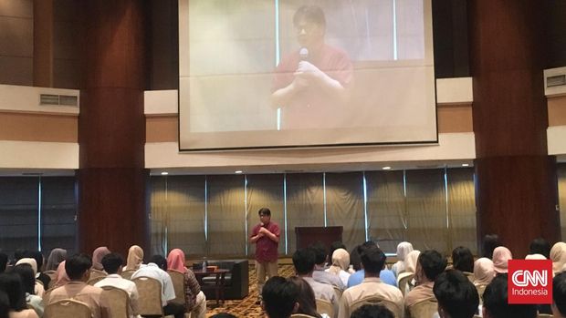 Sebanyak 216 mahasiswa peserta program Kampus Merdeka akan mulai menjalani magang di beberapa perusahaan media di Transmedia.