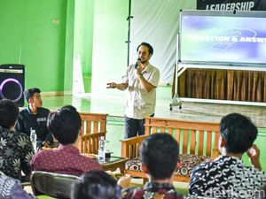 Maju Pilwakot Cilegon, Putra Mardiono Singgung Mahasiswa Kritis Jika Disuruh Maju Pilwakot Cilegon, Putra Mardiono Singgung Mahasiswa Kritis Jika Disuruh