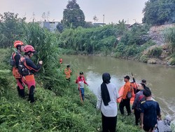 Hanyut saat Mandi Bareng Teman di Sungai, Bocah di Medan Ditemukan Tewas
