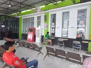 7 Ribu Pemilih Pemula Belum Punya e-KTP Jelang Pilbup Blitar 7 Ribu Pemilih Pemula Belum Punya e-KTP Jelang Pilbup Blitar