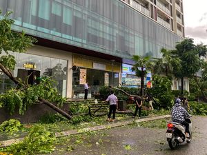 Solidaritas Hotel-hotel Vietnam, Buka Kamar untuk Penampungan Korban Topan