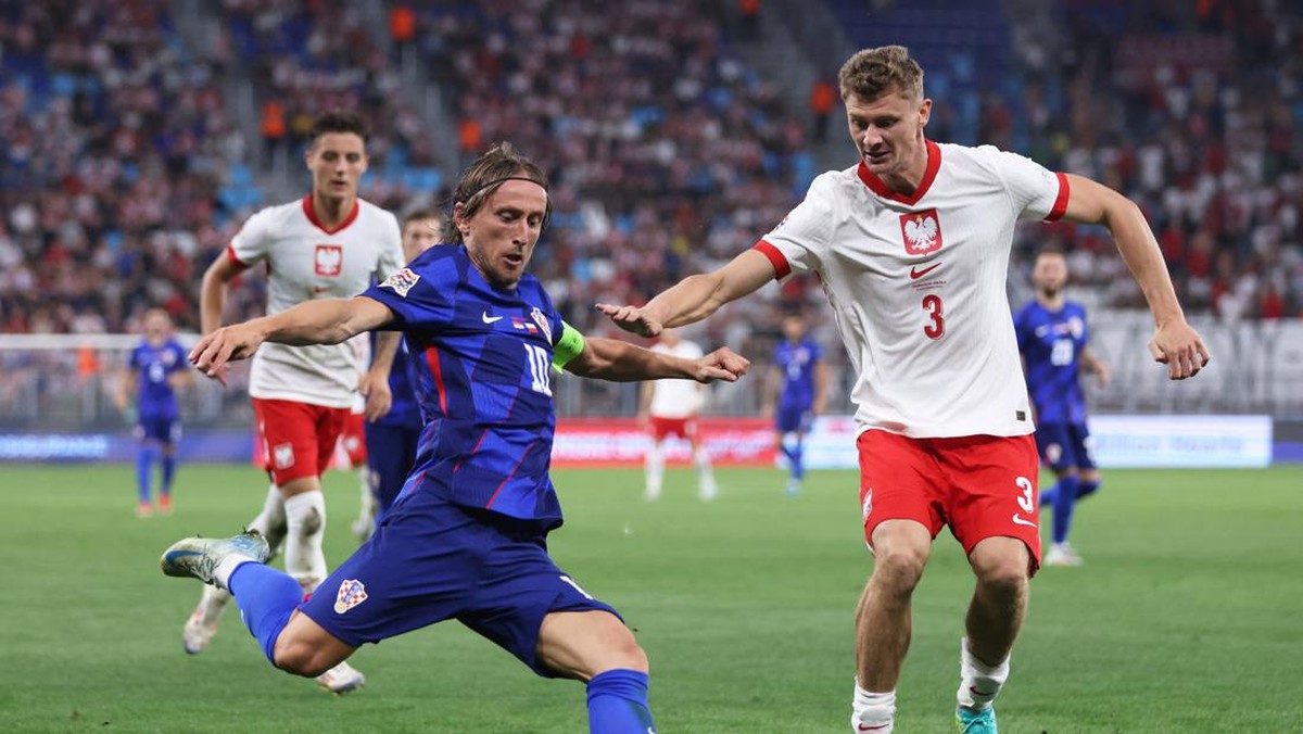Luka Modric menangkan Kroasia atas Polandia (REUTERS/Antonio Bronic)
