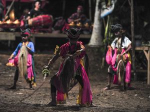 Pelestarian Seni Kuda Lumping di Desa Transmigrasi Jambi