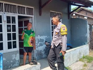Gerombolan Pemotor Bersajam Rusak Rumah Warga di Gayamprit Klaten Diamankan! Gerombolan Pemotor Bersajam Rusak Rumah Warga di Gayamprit Klaten Diamankan!