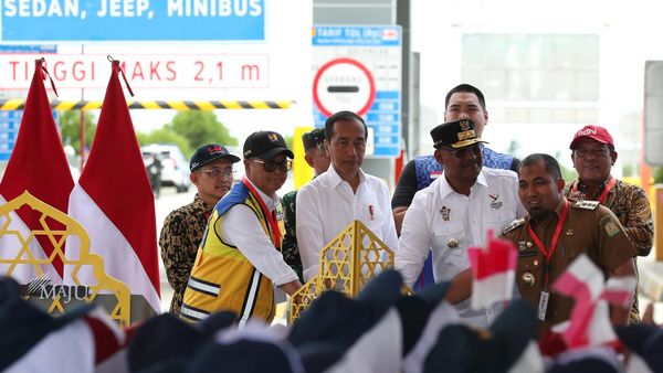 Presiden Jokowi Resmikan Jalan Tol Sigli-Banda Aceh