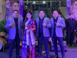 Persembahan Spesial Ry Hyori dan The Brothers di Hari Olahraga Nasional Persembahan Spesial Ry Hyori dan The Brothers di Hari Olahraga Nasional