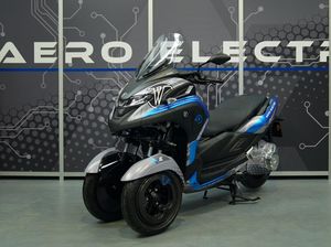 Kenalan Sama WMC300+, Skuter Listrik Tiga Roda Kembaran Yamaha Tricity Kenalan Sama WMC300+, Skuter Listrik Tiga Roda Kembaran Yamaha Tricity