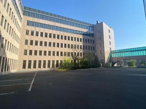 Berlin Akan Bangun Akomodasi Massal Terpusat untuk Pengungsi