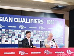 Australia Ditahan Indonesia, Graham Arnold Dibuat Frustrasi Maarten Paes