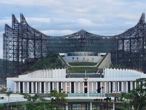 Potret Ruang Sidang Kabinet di Istana Garuda IKN yang Dipakai Hari Ini Potret Ruang Sidang Kabinet di Istana Garuda IKN yang Dipakai Hari Ini