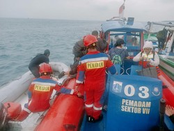 Kronologi Kapal Dishub DKI Berpenumpang 26 Orang Kandas di Dekat Pulau Pari