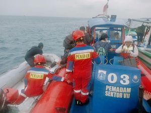 Kronologi Kapal Dishub DKI Berpenumpang 26 Orang Kandas di Dekat Pulau Pari Kronologi Kapal Dishub DKI Berpenumpang 26 Orang Kandas di Dekat Pulau Pari