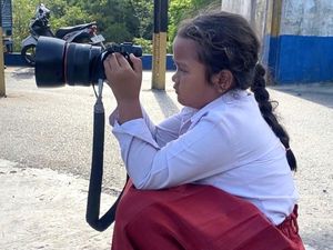 Viral Siswi Kelas 2 SD di Ciamis Jago Motret Bak Fotografer Pro Viral Siswi Kelas 2 SD di Ciamis Jago Motret Bak Fotografer Pro