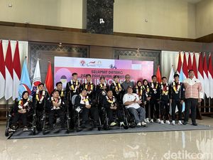 Kontingen Paralimpiade Indonesia Tiba di Tanah Air, Disambut Sukacita Kontingen Paralimpiade Indonesia Tiba di Tanah Air, Disambut Sukacita