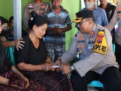 Polisi di Sikka Tabrak Pejalan Kaki hingga Tewas