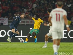 Chant Namanya Menggema di GBK, Ini Kata Maarten Paes