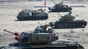 Mesir Siagakan Tank Jelang Masuknya Truk Bantuan Kemanusiaan ke Gaza