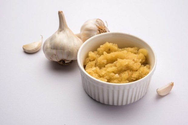 Pasta bawang putih/Foto: Freepik.com/stockimagefactorycom bumbu rahasia membuat masakan jauh lebih enak