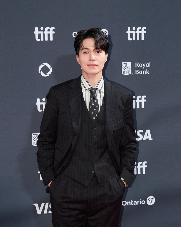 Potret Lee Dong Wook dalam acara 2024 Toronto International Film Festival/ Foto: instagram.com/kkbys Potret Lee Dong Wook dalam acara 2024 Toronto International Film Festival
