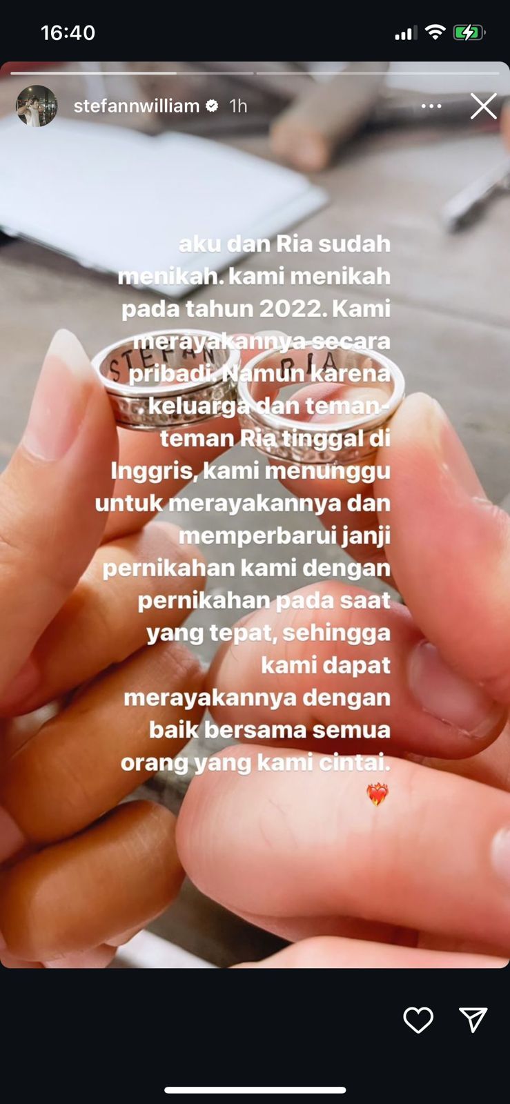 Unggahan Ria Andrews dan Stefan William.
