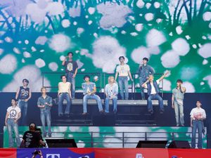 SEVENTEEN Rilis Teaser Comeback Perdana, Ada Kode Tersembunyi?