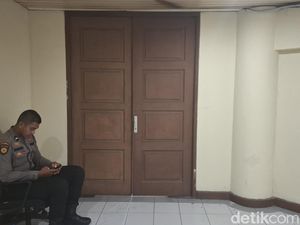 Polda Riau Geledah Sekretariat DPRD Riau, Usut Dugaan SPPD Fiktif