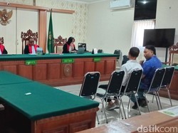 Pria Brasil Perusak Kafe di Jimbaran Dituntut 15 Bulan Bui