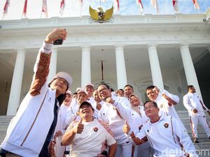 Jokowi Serahkan Bonus untuk 14 Atlet Peraih Paralimpiade, Ini Daftarnya