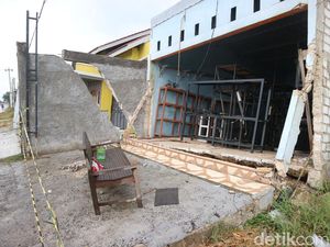 Tanah Gerak Merusak 21 Bangunan di Pati, Pj Bupati: Itu Daerah Lempung Tanah Gerak Merusak 21 Bangunan di Pati, Pj Bupati: Itu Daerah Lempung