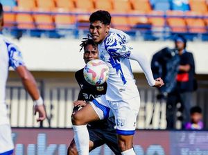 Dewa United Ungguli PSIS Semarang 2-1 di Babak Pertama Dewa United Ungguli PSIS Semarang 2-1 di Babak Pertama