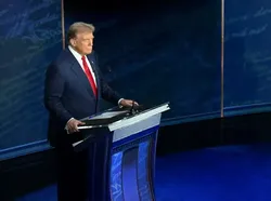 Debat Harris-Trump: Ekonomi, Timur Tengah, Ukraina Jadi Fokus Utama