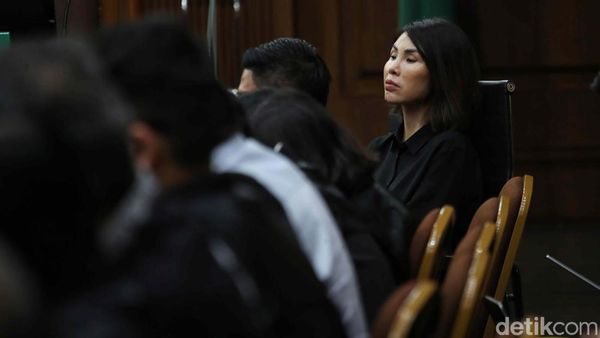 Ekspresi Helena Lim Saat Sidang Lanjutan Korupsi Timah
